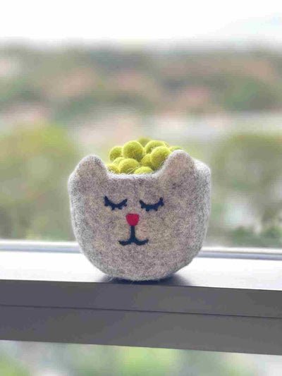 Eco-Friendly Craft Supplies | Wool Felt Balls - 1 cm (Apple Green) | Eco Dog & Cat 