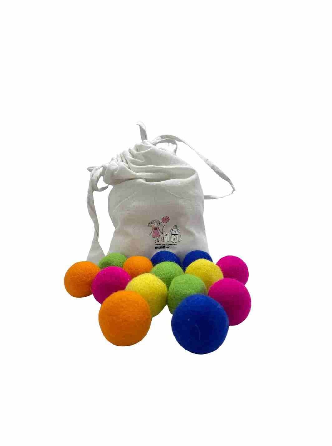 Educational Kid Toys | Felt Balls | Felt Sensory Balls - 4 cm x 30 (Pop) | Eco Dog & Cat