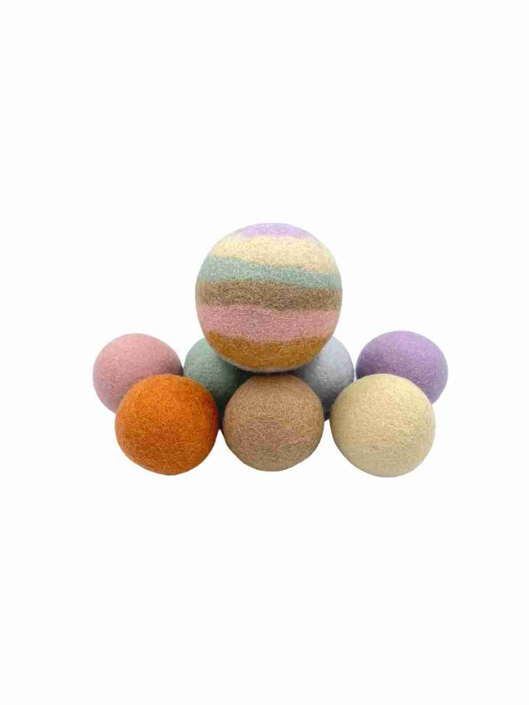 Eco Gift Set | Eco Gift | Gift Set | Educational Kid Toys | Eco Kid Ball | Felt Sensory Balls (Boho) and Felted Basket (Winter) - Gift Box | Boho Chic | Earth Colours | Eco Dog & Cat