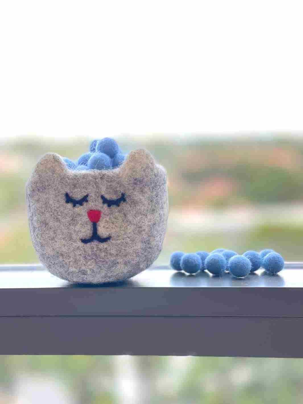 Eco-Friendly Craft Supplies | Wool Felt Balls - 1 cm (Baby Blue) | Eco Dog & Cat 