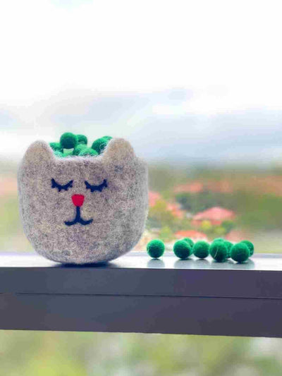 Eco-Friendly Craft Supplies | Wool Felt Balls - 1 cm (Green) | Eco Dog & Cat 