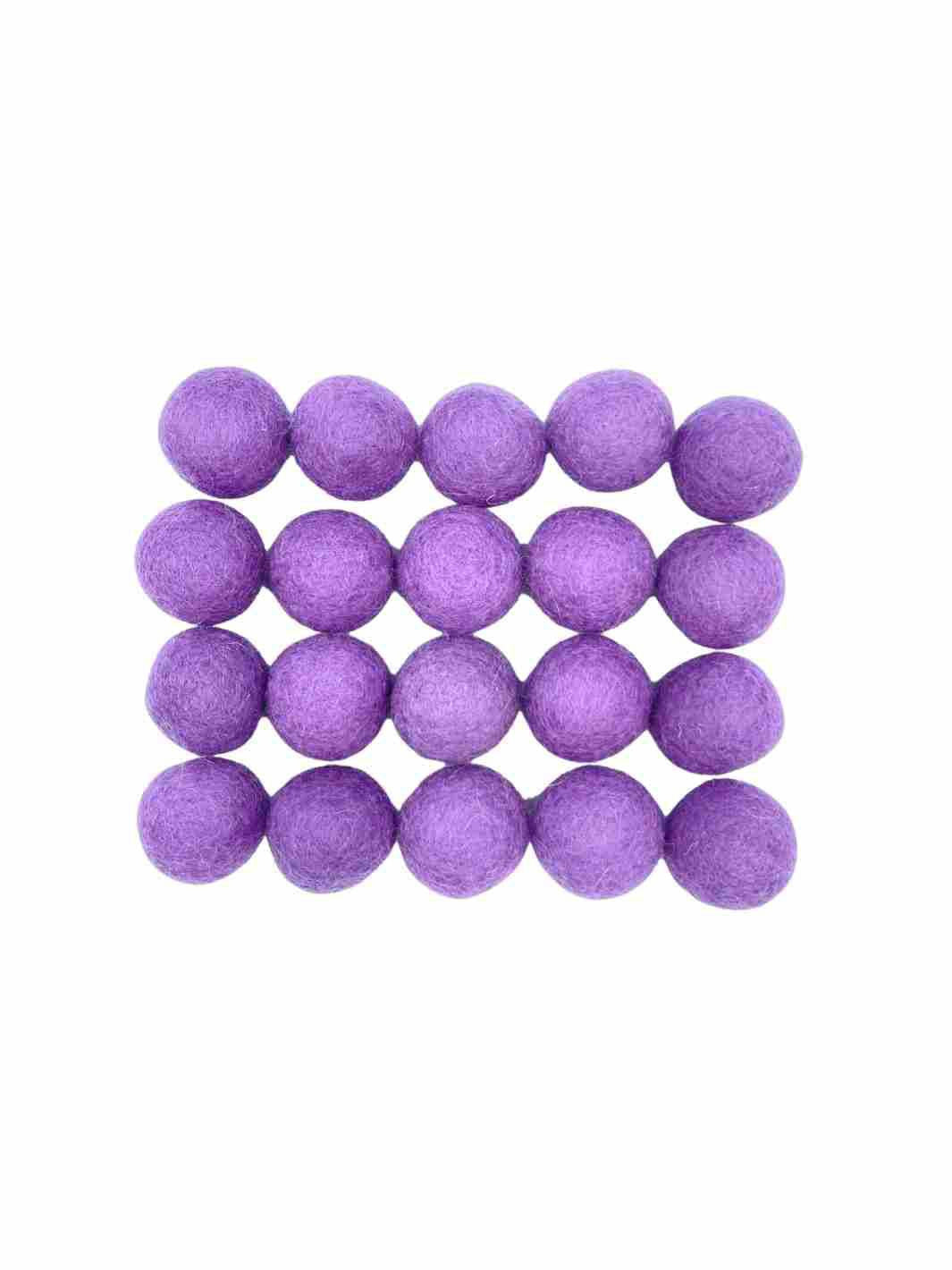 Eco-Friendly Craft Supplies | Wool Felt Balls - 2.5 cm (Lilac) | Eco Dog & Cat 